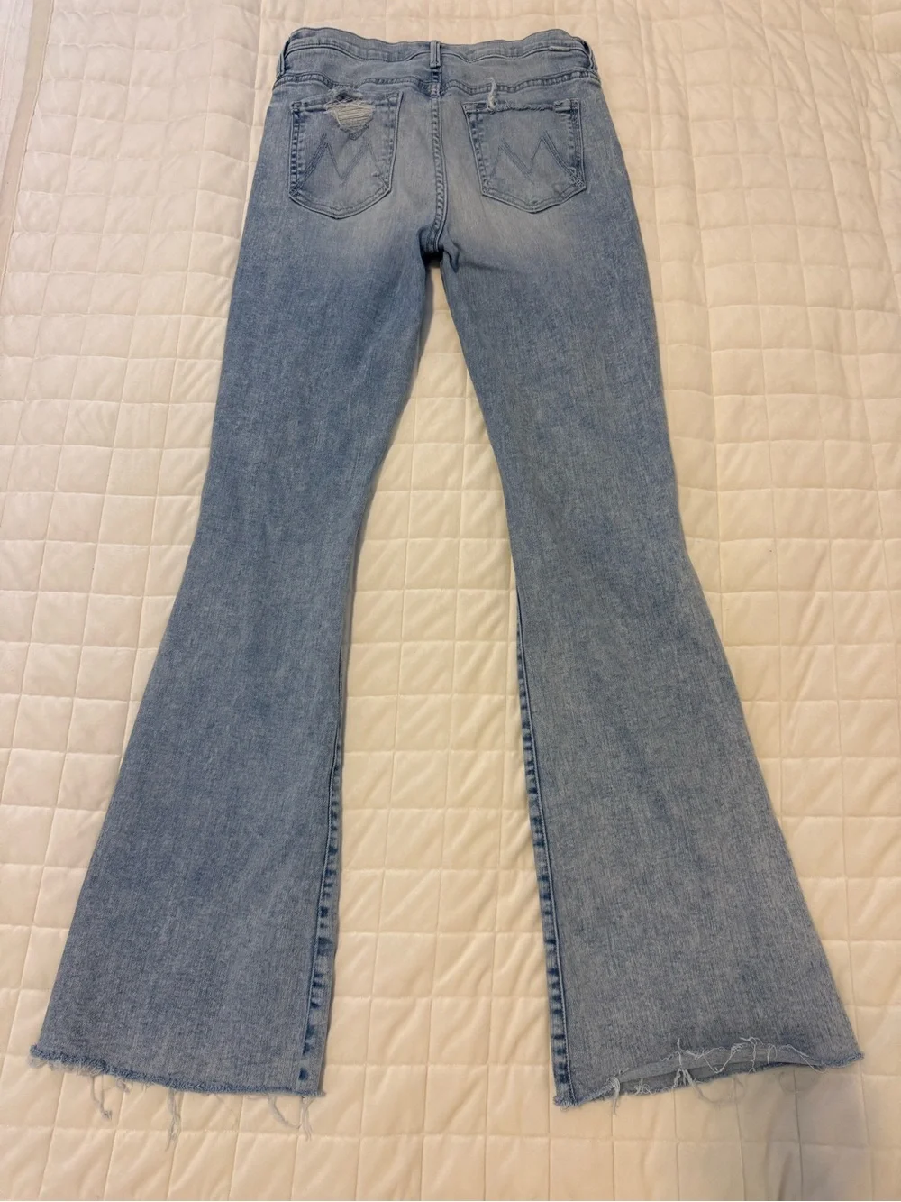 MOTHER The Weekender Fray Hem Distressed Flare Jeans Size 27